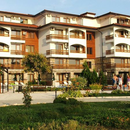Apartamens For Rent At The Beach Bulgaria Apartment Sveti Vlas Bagian luar foto